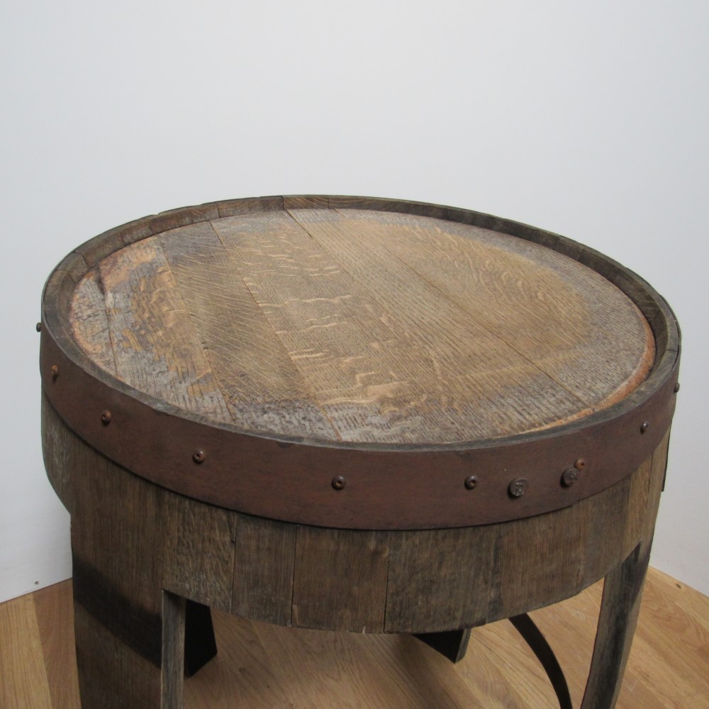 Harris Whisky Table